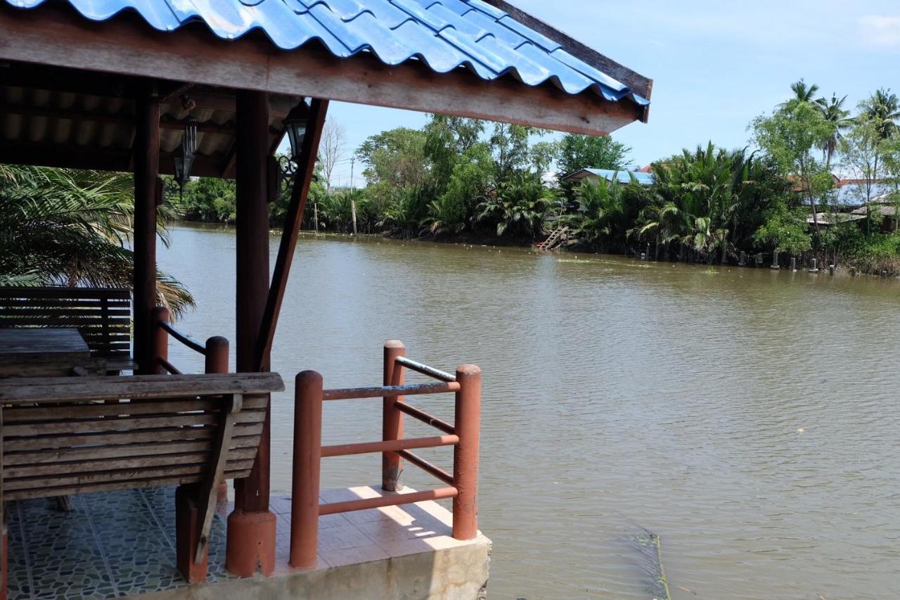 Ruennamyen Resort Amphawa Samut Songkhram Exterior photo