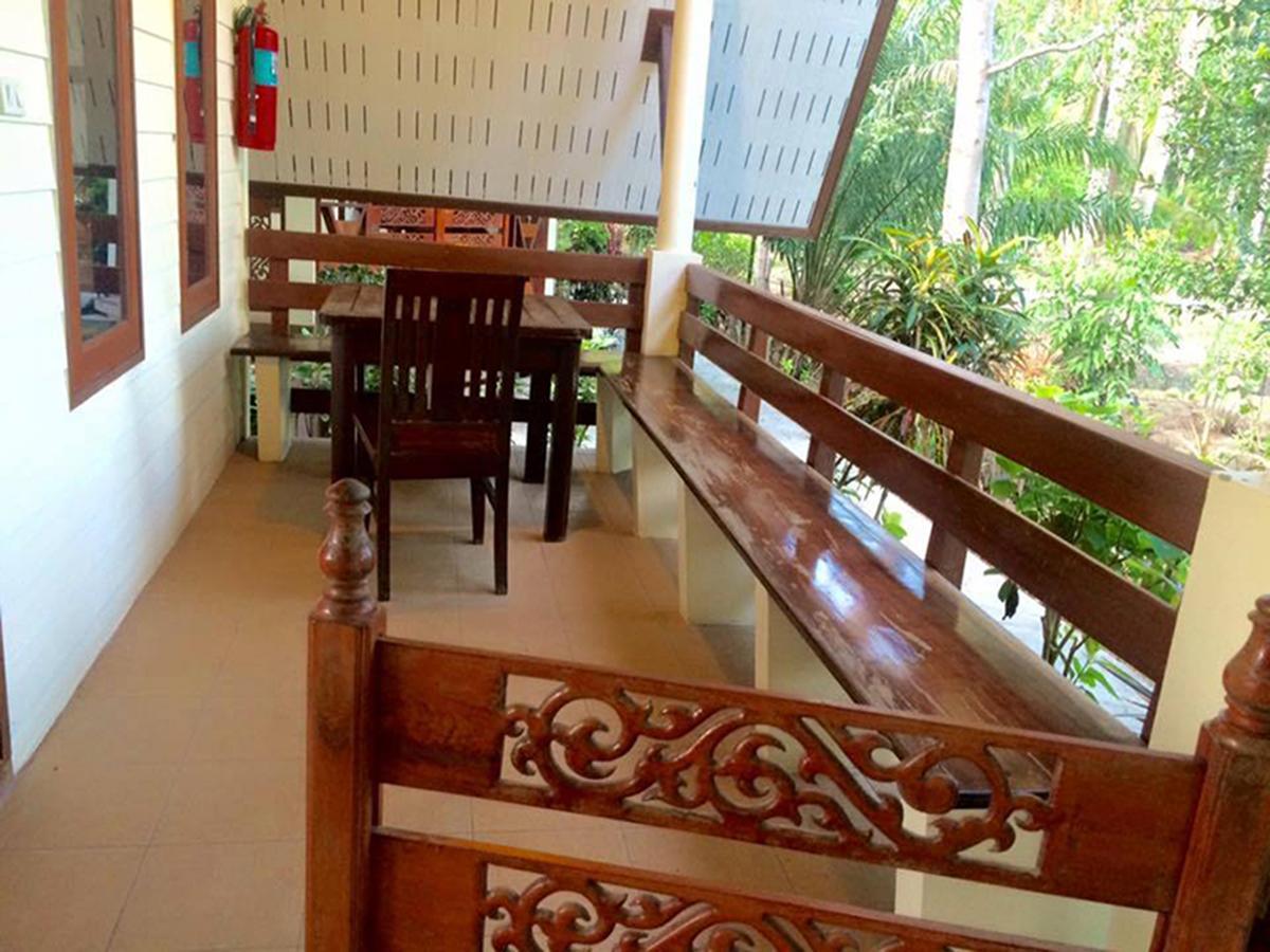 Ruennamyen Resort Amphawa Samut Songkhram Exterior photo
